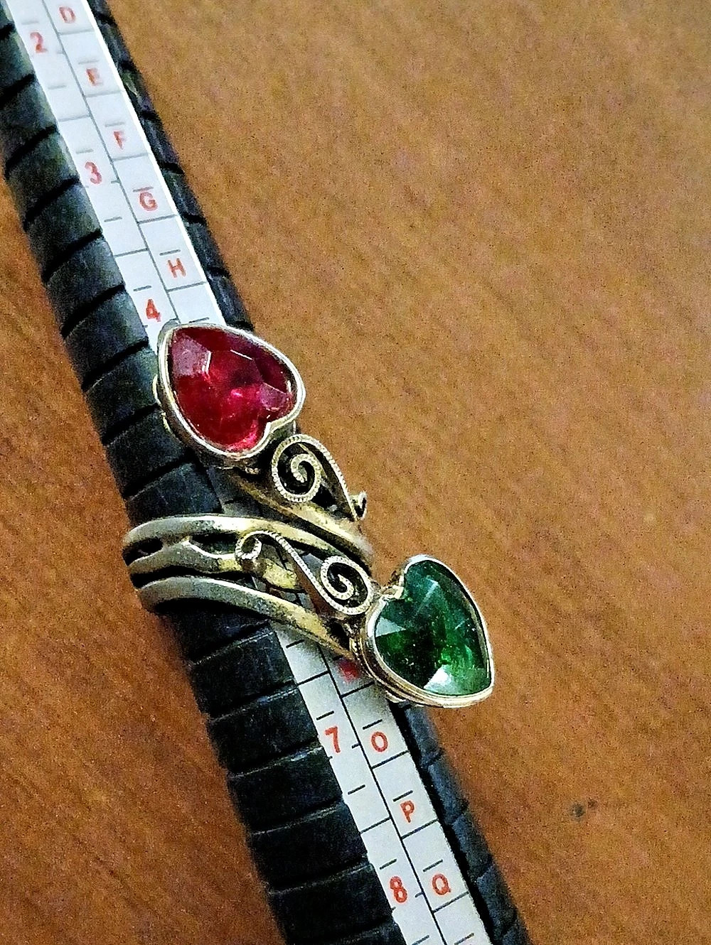 Vintage Gothic Bright Green & Red Gemstone Ring Size 6
